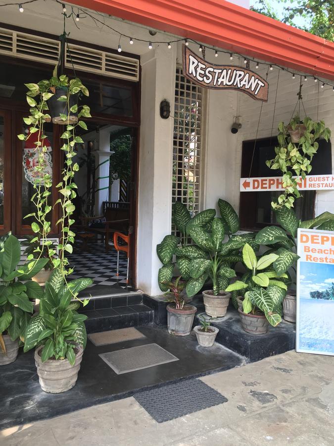 Dephani Beach Hotel Negombo Exterior foto